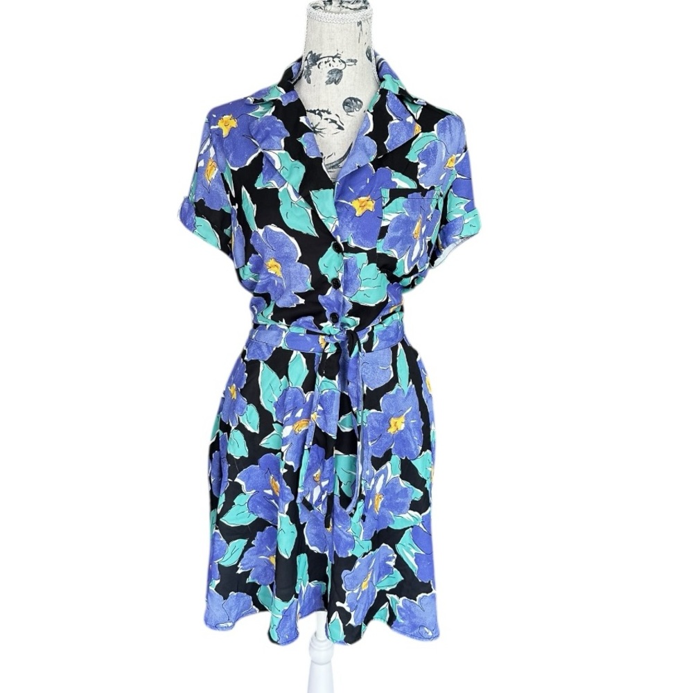 Unique‎ Vintage Floral Shirt Skirt Set Black Purple Teal Belted Pockets Size 4